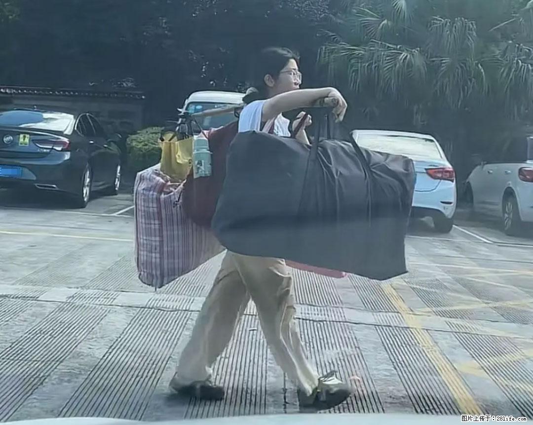 全网追的“扁担女孩”，找了一份暑假工，时薪12元 - 漯河生活资讯 - 漯河28生活网 luohe.28life.net